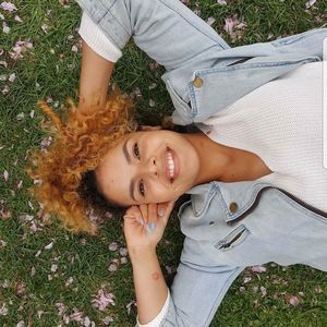 Meet your Posher, Christina